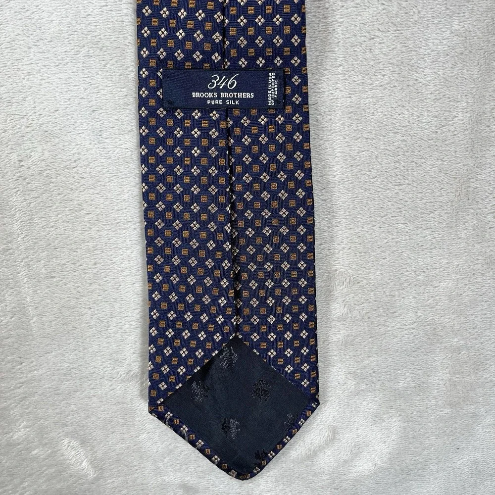 Brooks Brothers 346 Pure Silk Made In The USA Blue Orange Geometric Tie Necktie